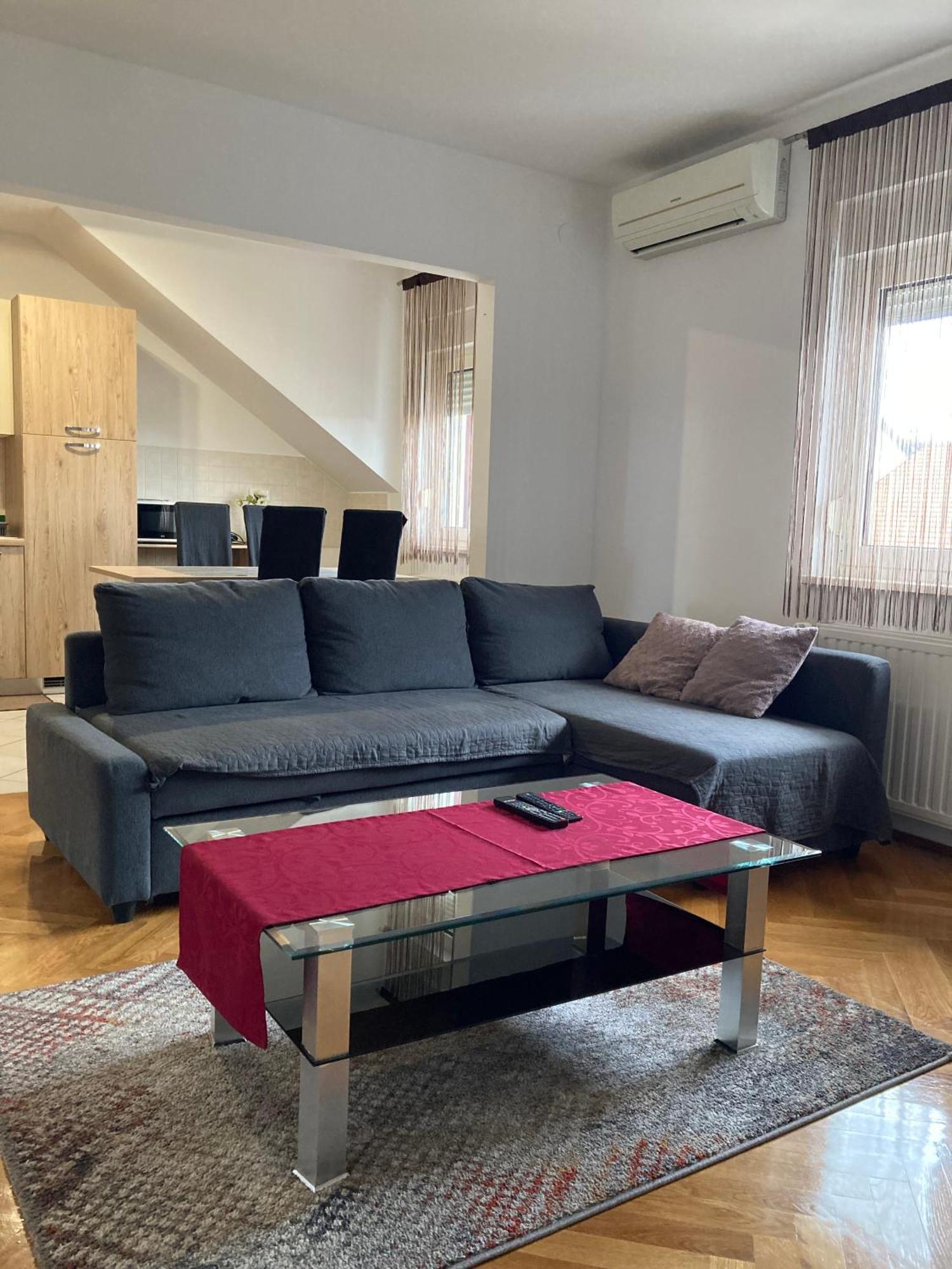 Apartments "Pavic" Near Zagreb Airport Velika Gorica Bagian luar foto